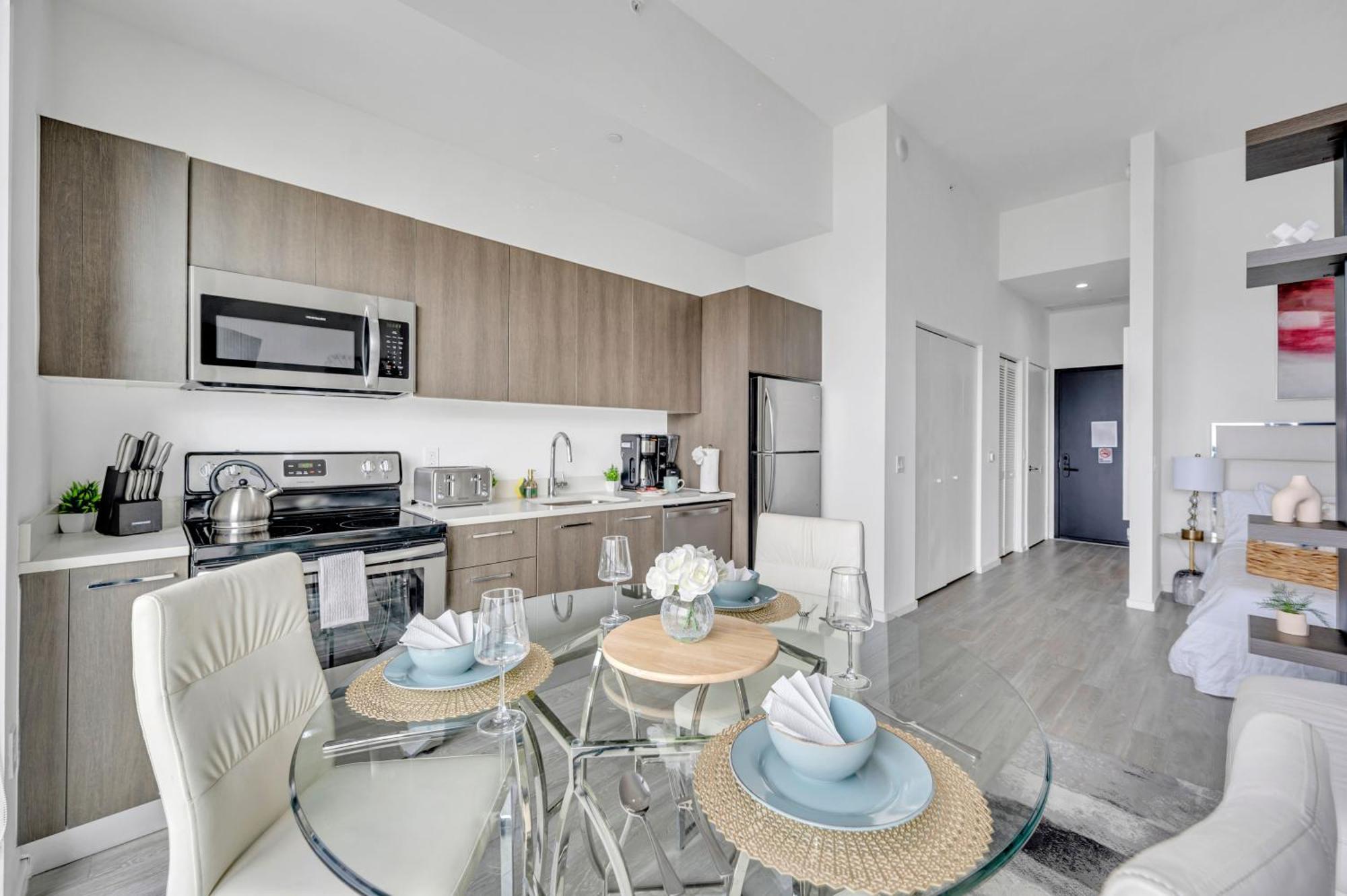 Views Downtown Apartment Miami