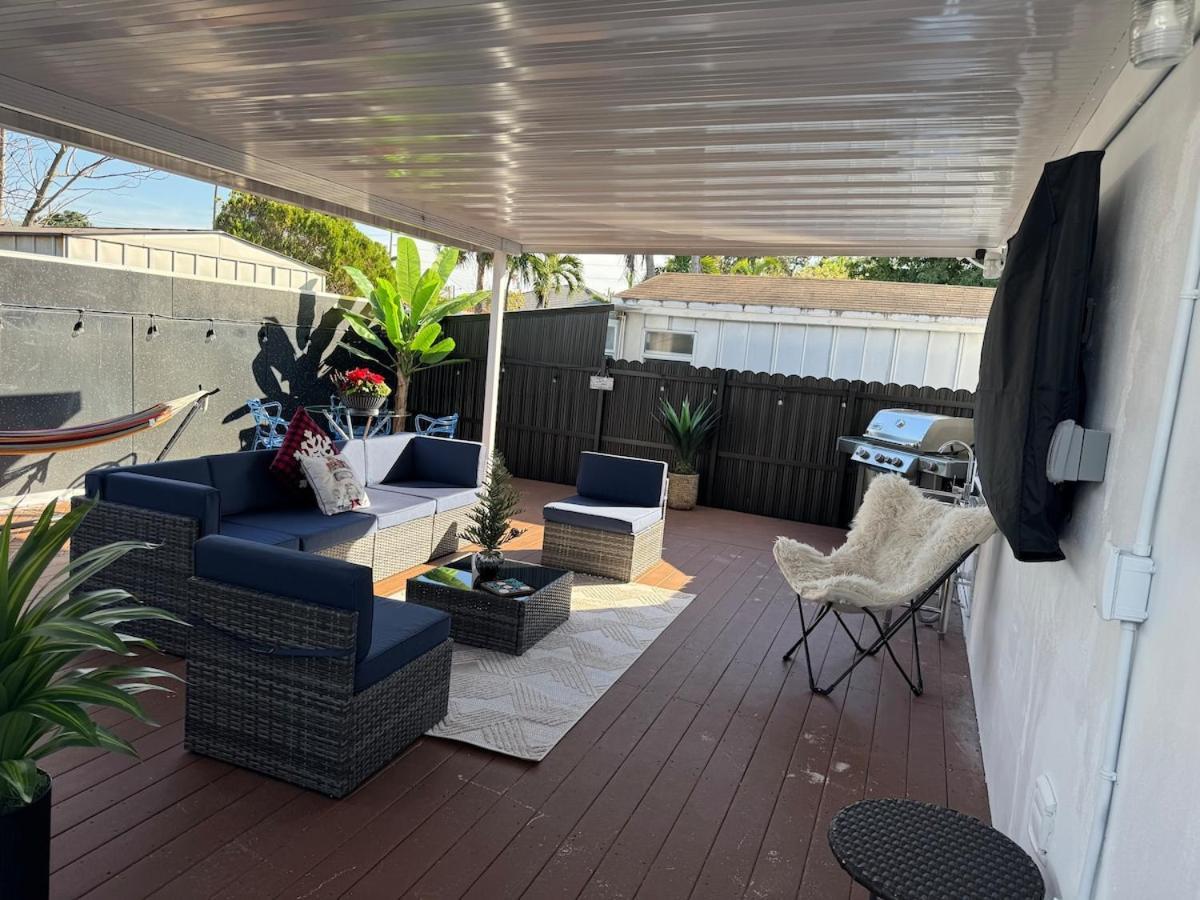 Modern Oasis - Bbq Access