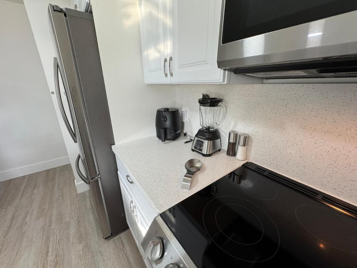 Modern Oasis - Bbq Access Apartment