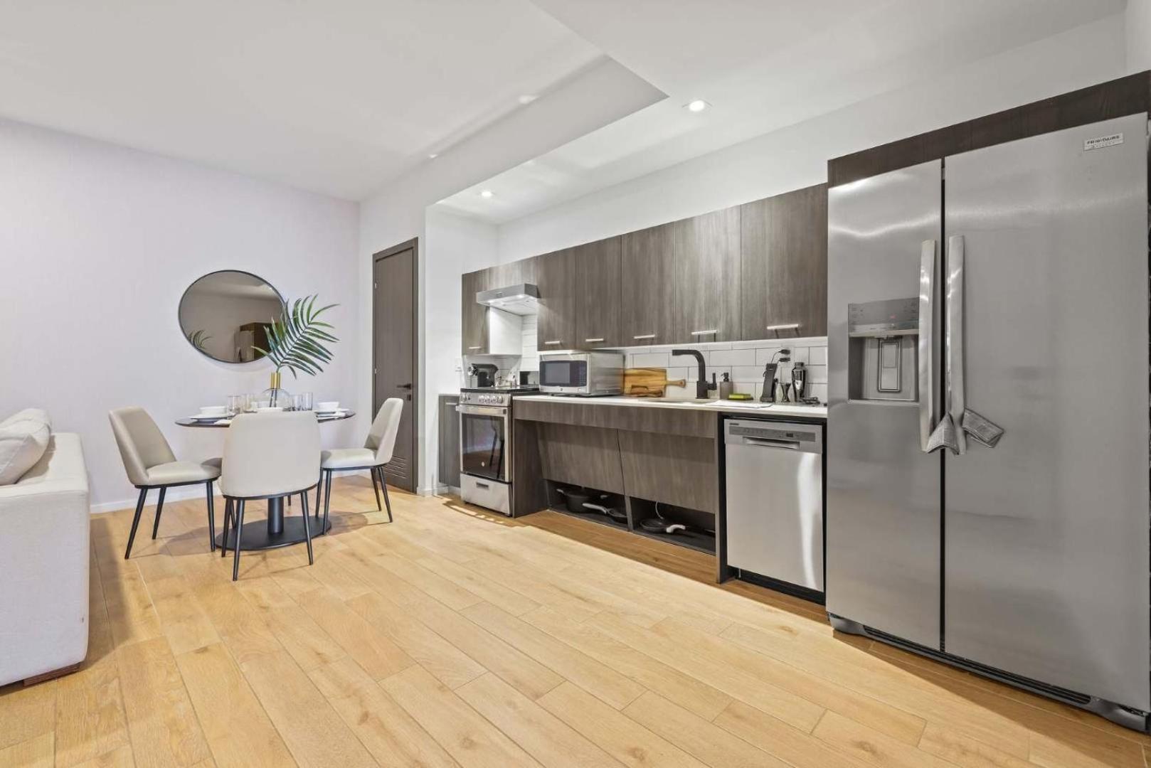 Apartment Resort-style Living 1br In Downtown Miami