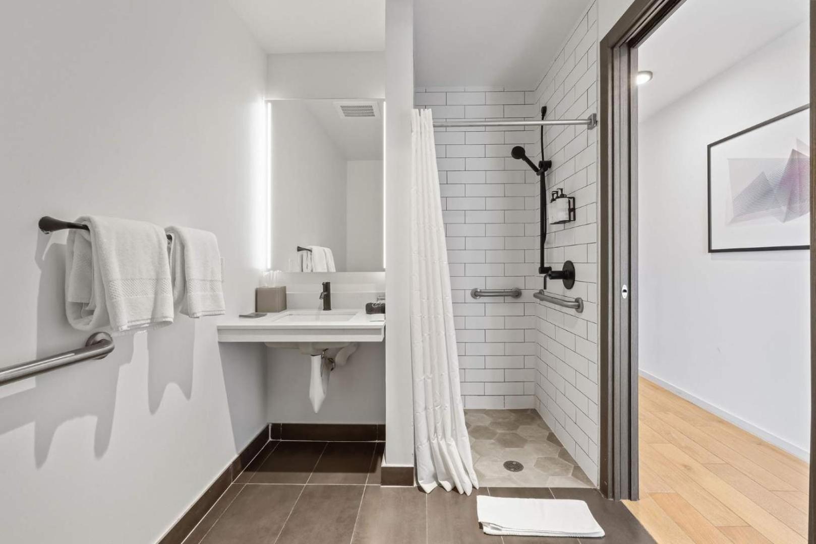 Resort-style Living 1br In Downtown * Miami