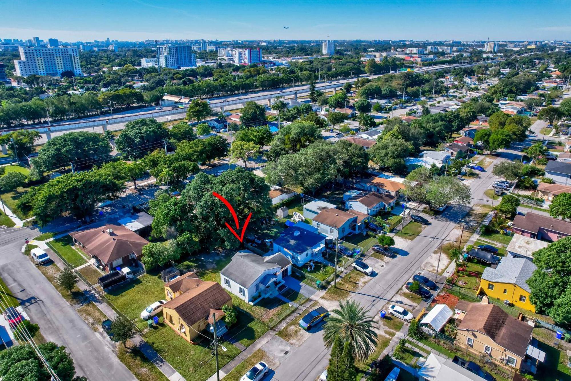 Holiday home Happy House Miami! Same Name Everywhere - 3 Bedroom House - 1 King - 3 Queens *