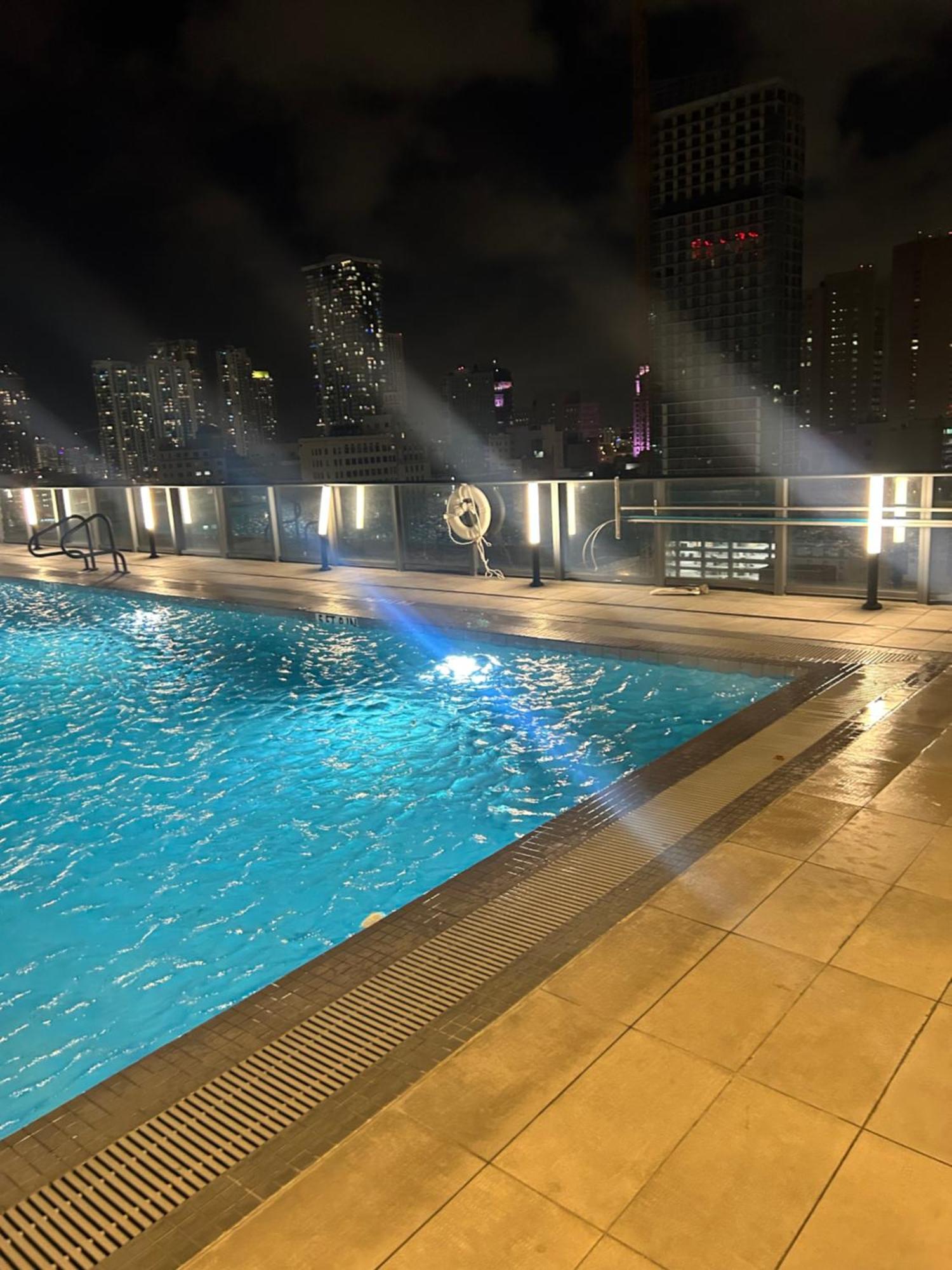 Luxury High Rise Apartment Miami