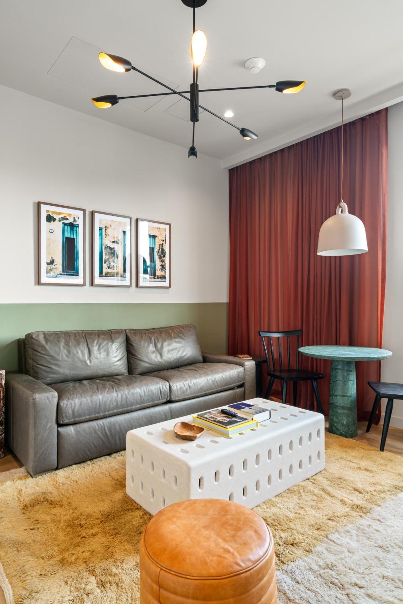 The Rover Hotel 4*