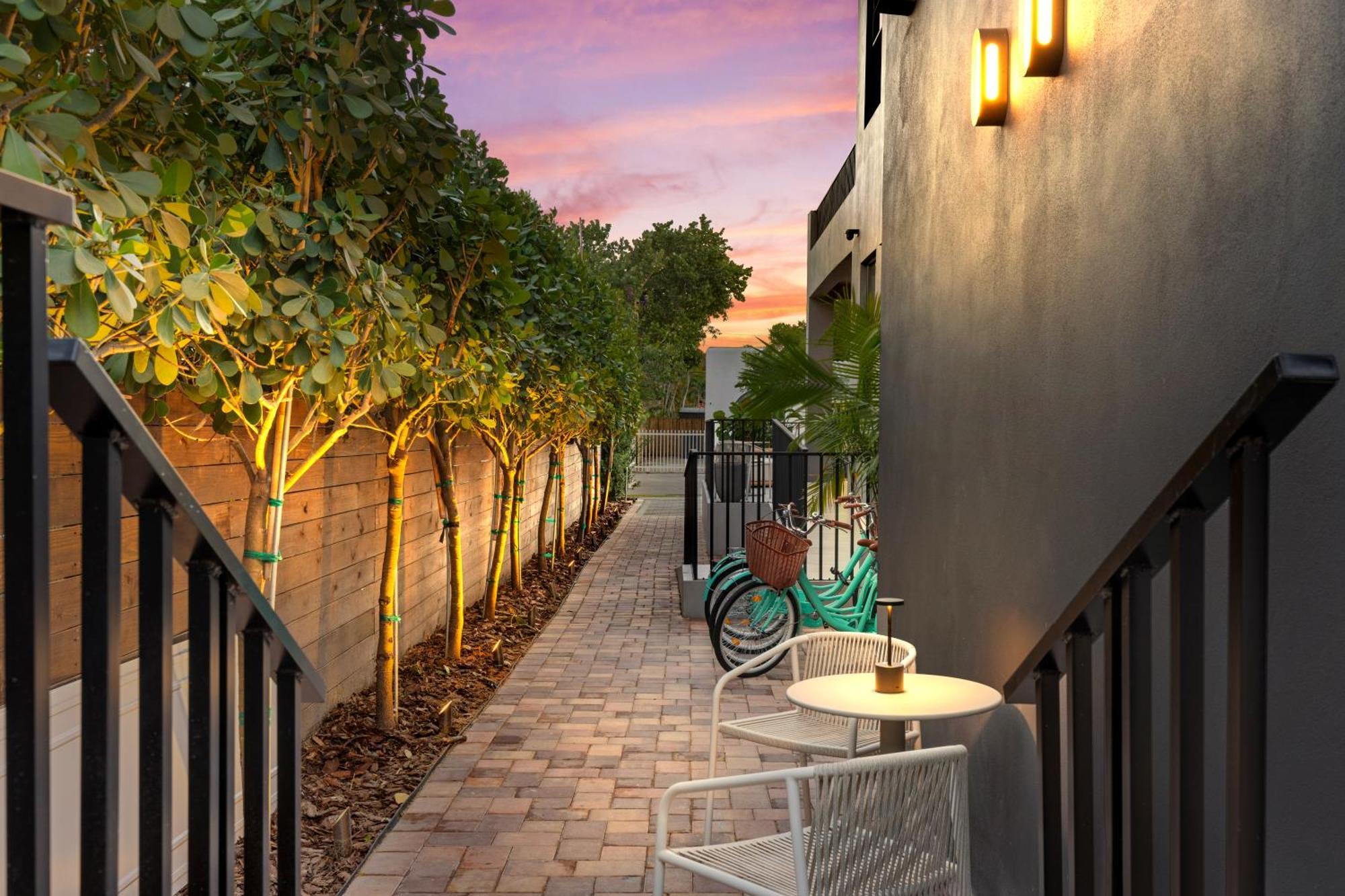 The Rover Hotel 4*
