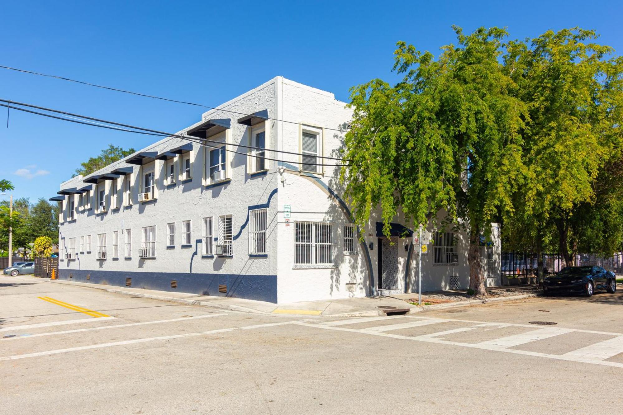 King Bed Free Parking & Wi-fi Near Wynwood! * Miami