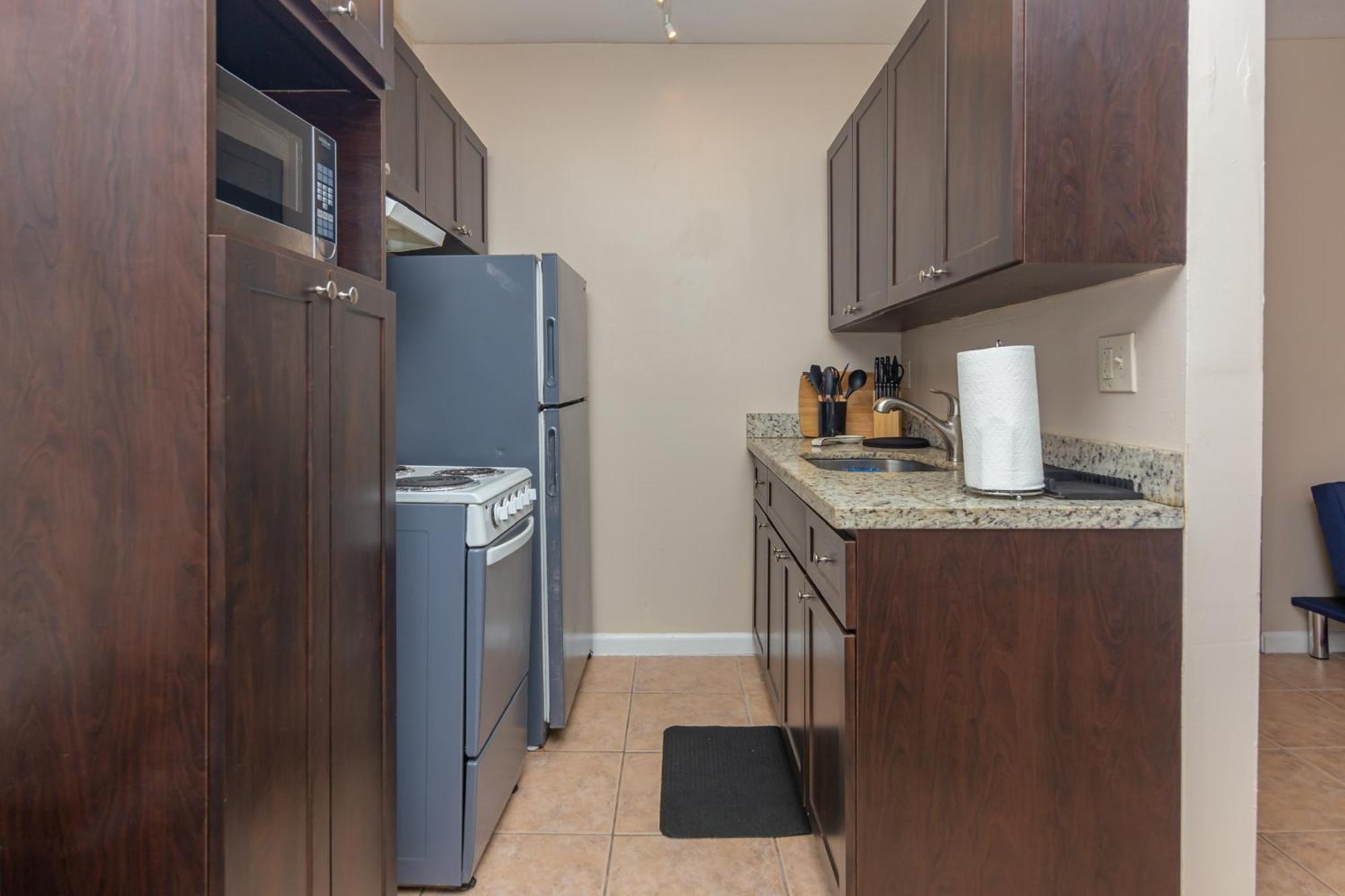 Apartment King Bed Free Parking & Wi-fi Near Wynwood! *