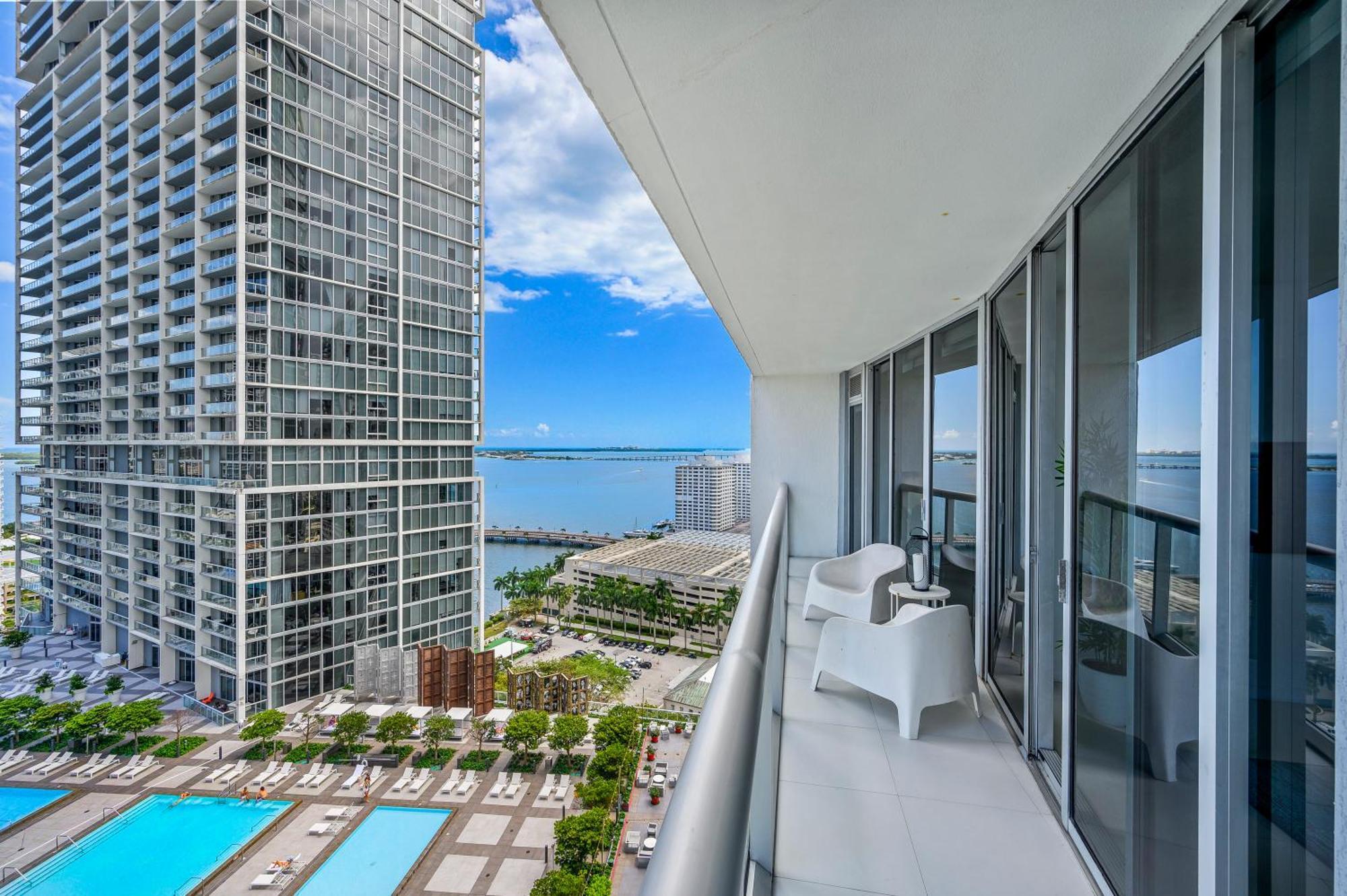 Magnificent Unit With Priceless Views W Icon Miami