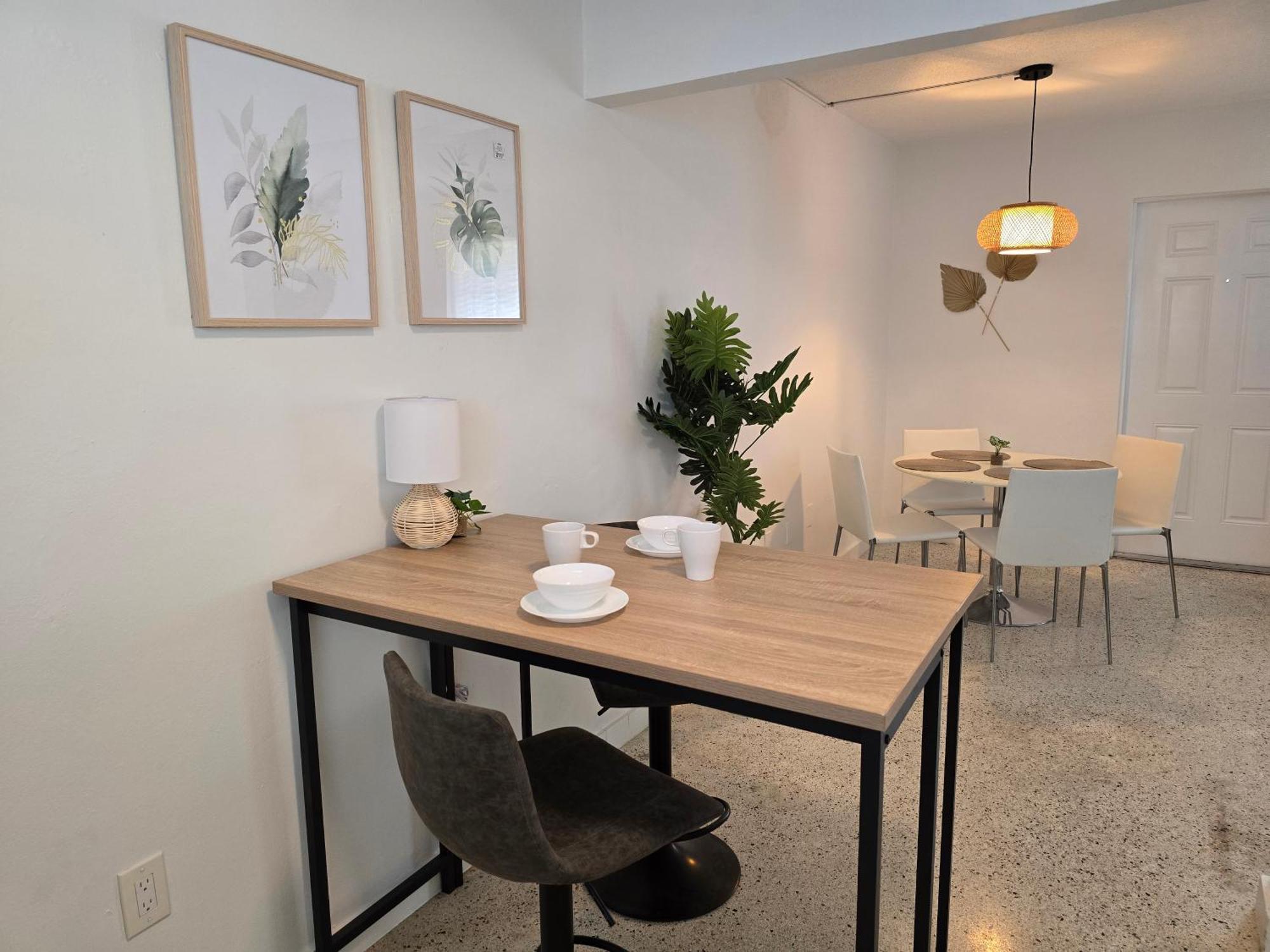 Cozy Near Brickell Apartment
