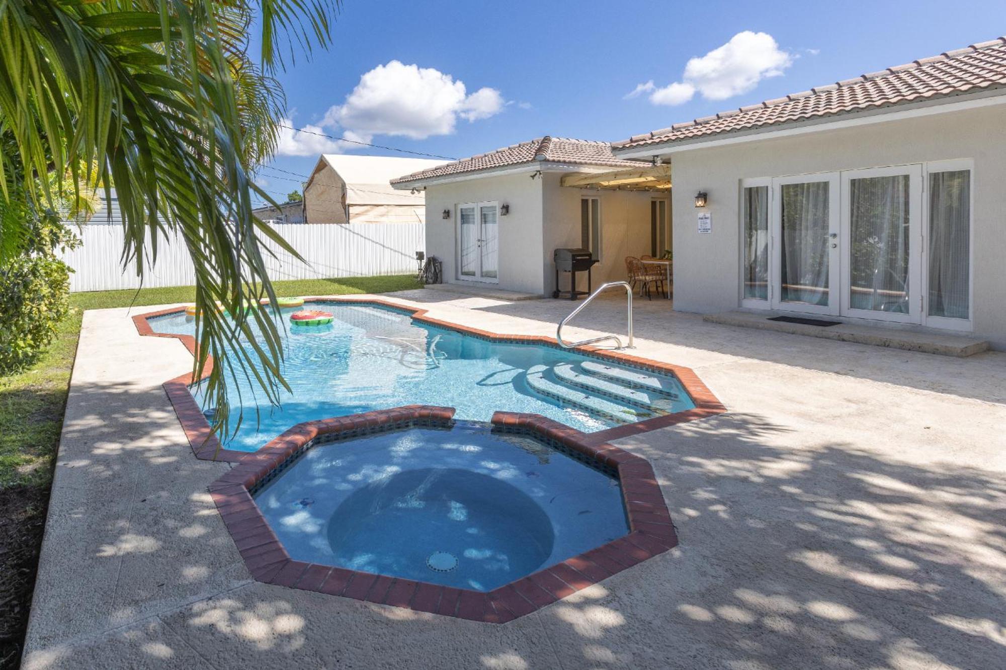 Holiday home Casa Bora Bora - Fun In - Big Pool - Fit 12