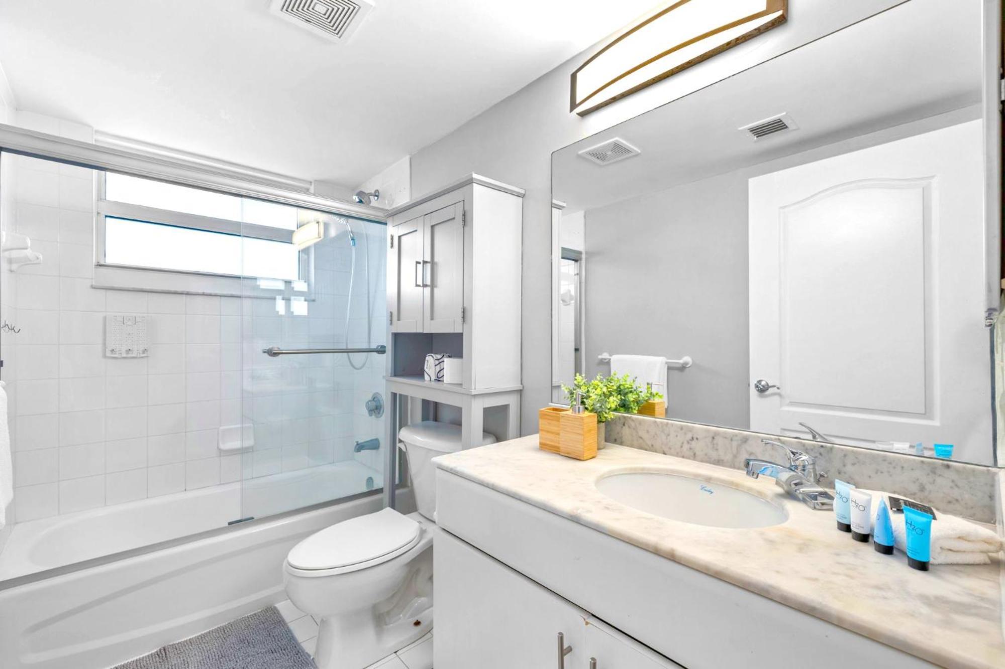 The Amenities In One-site Apartment *
