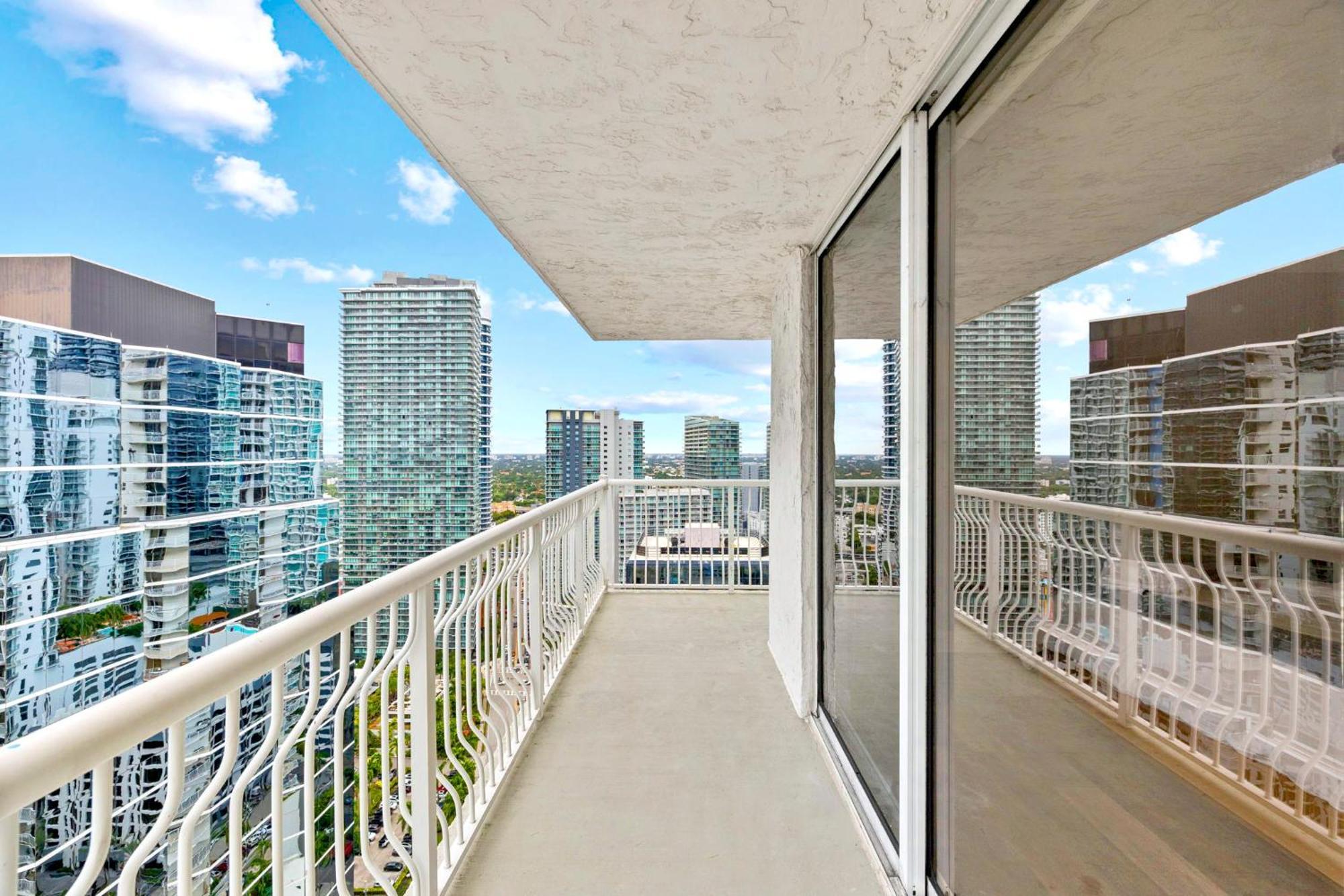 The Amenities In One-site * Miami
