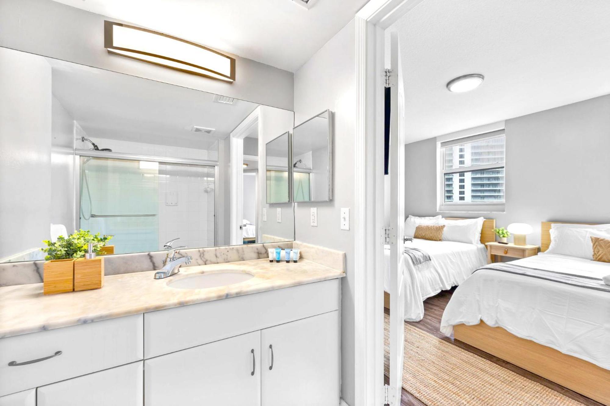 The Amenities In One-site Apartment Miami