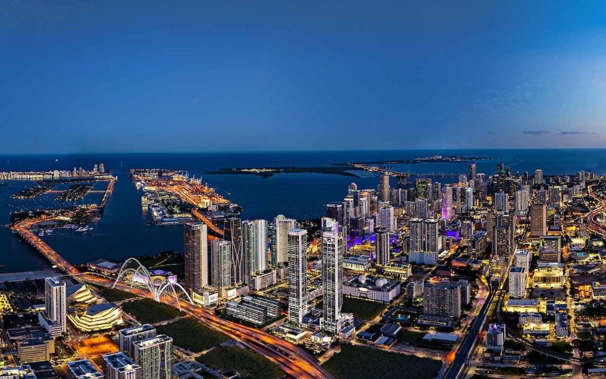 Brickell Luxe 1br 1bth With Pool Gym Sauna Grills