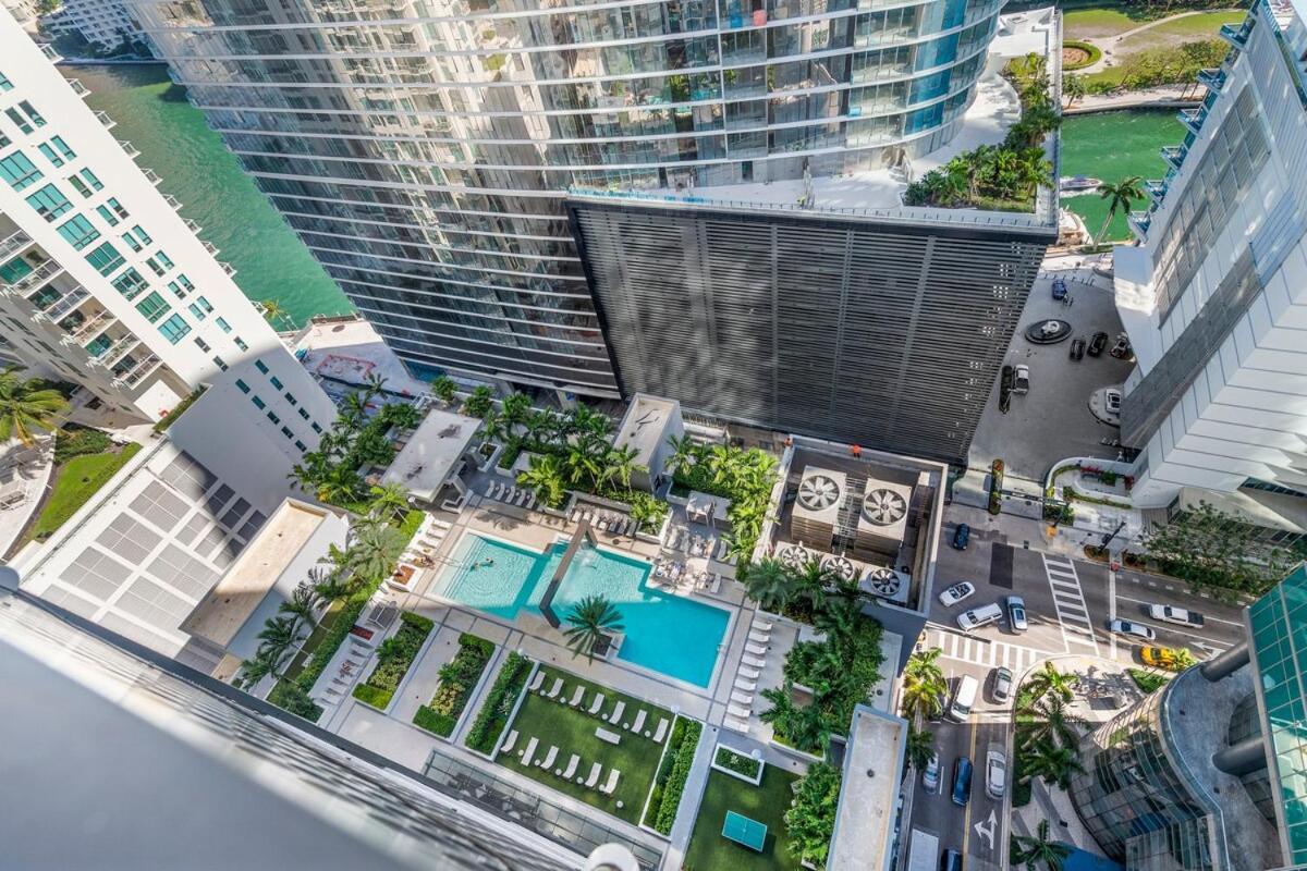 Brickell Luxe 1br 1bth With Pool Gym Sauna Grills Apartment Miami