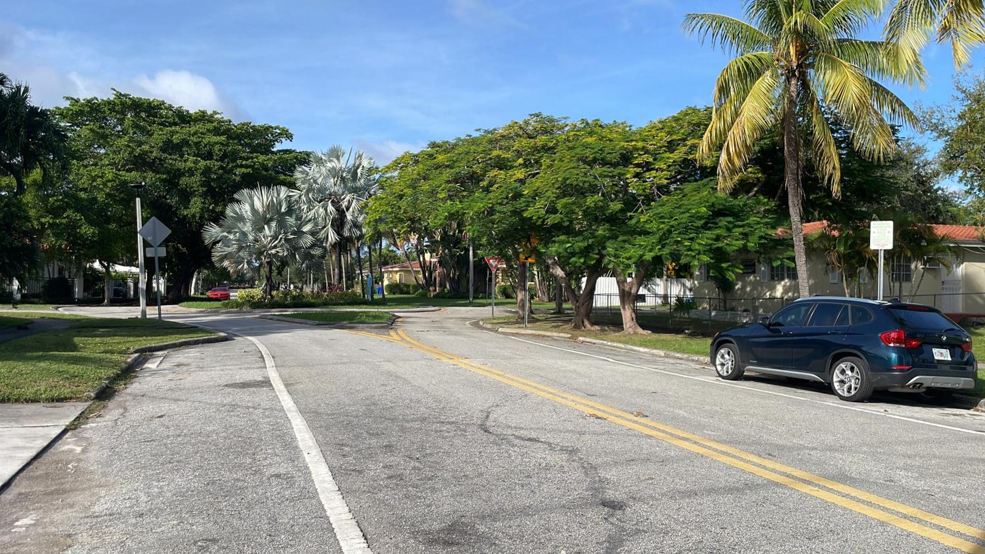 Beautiful In The Location In Miami! Miami