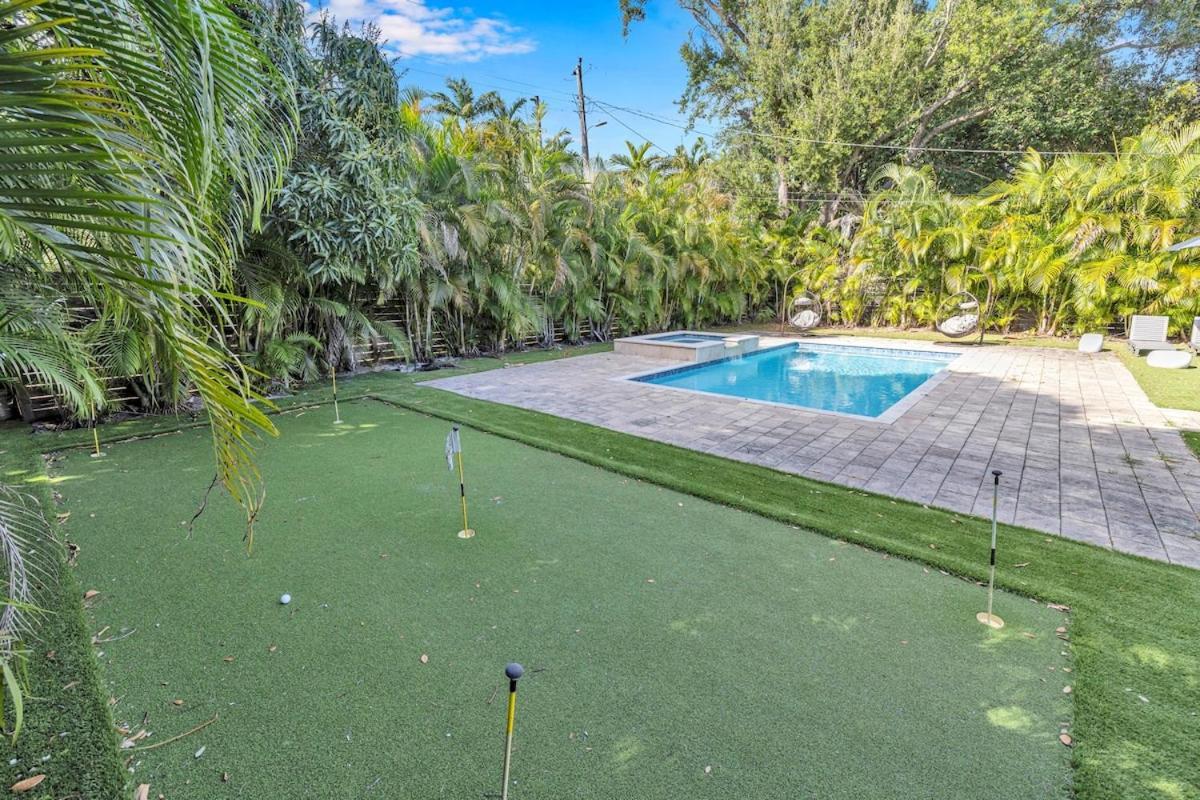 Villa - Pool & Hot Tub Escape Miami