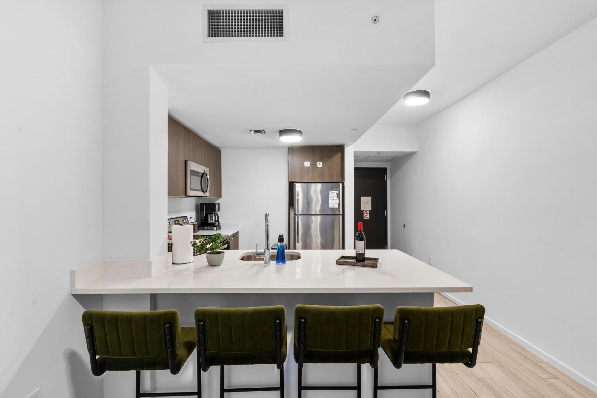 Beautiful 2 Beds, 2 Bath * Miami