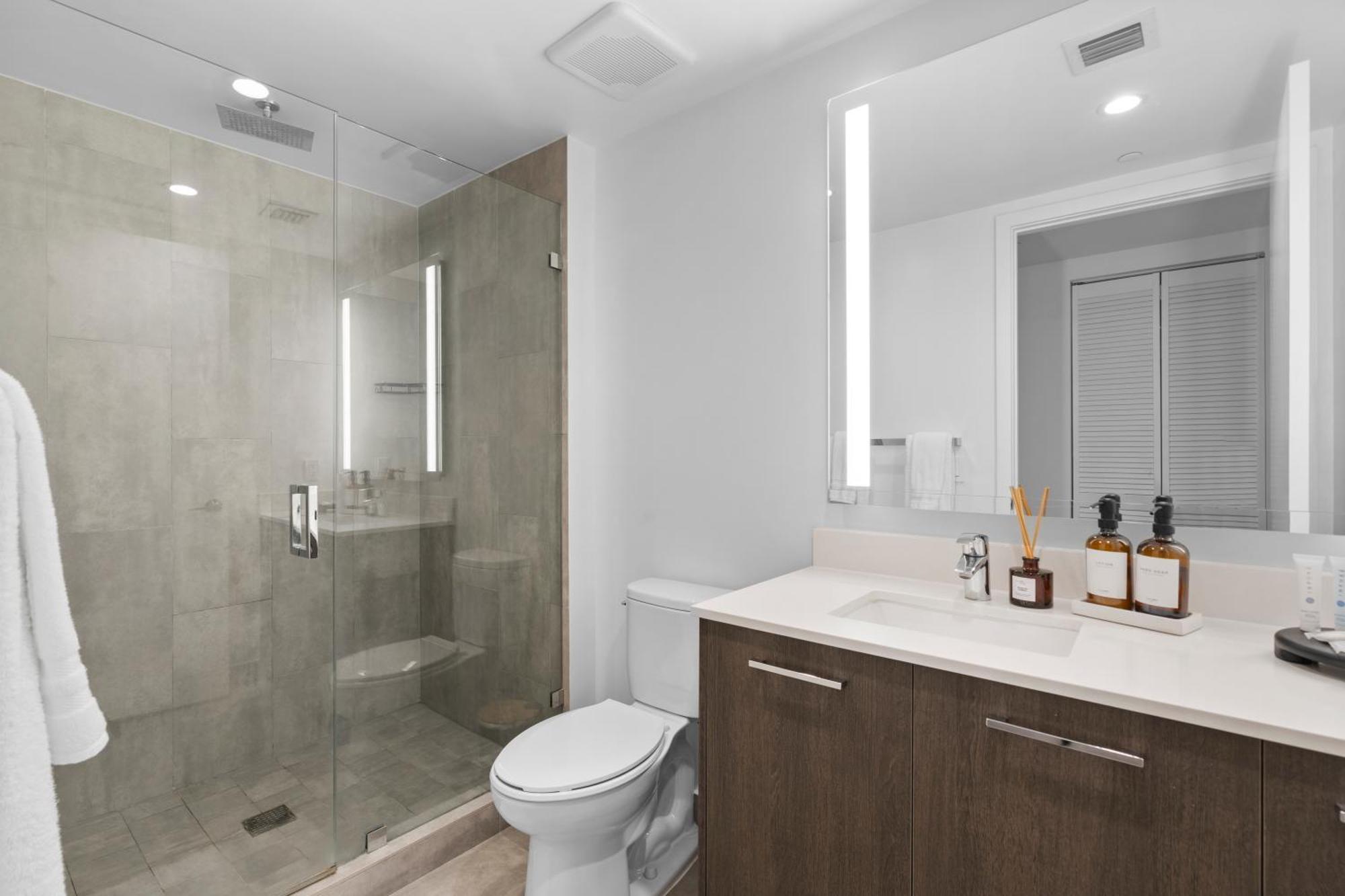 Beautiful 2 Beds, 2 Bath