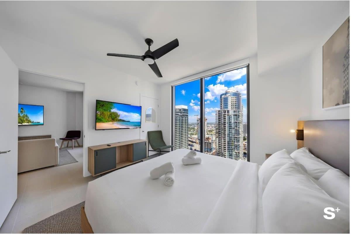 Stylish Cityscape 1bd In With Panoramic Views *