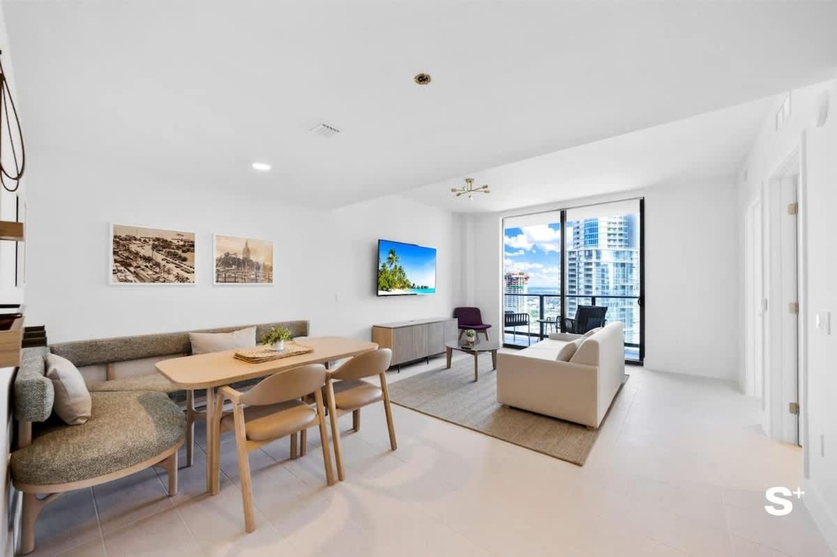 Holiday home Stylish Cityscape 1bd In With Panoramic Views