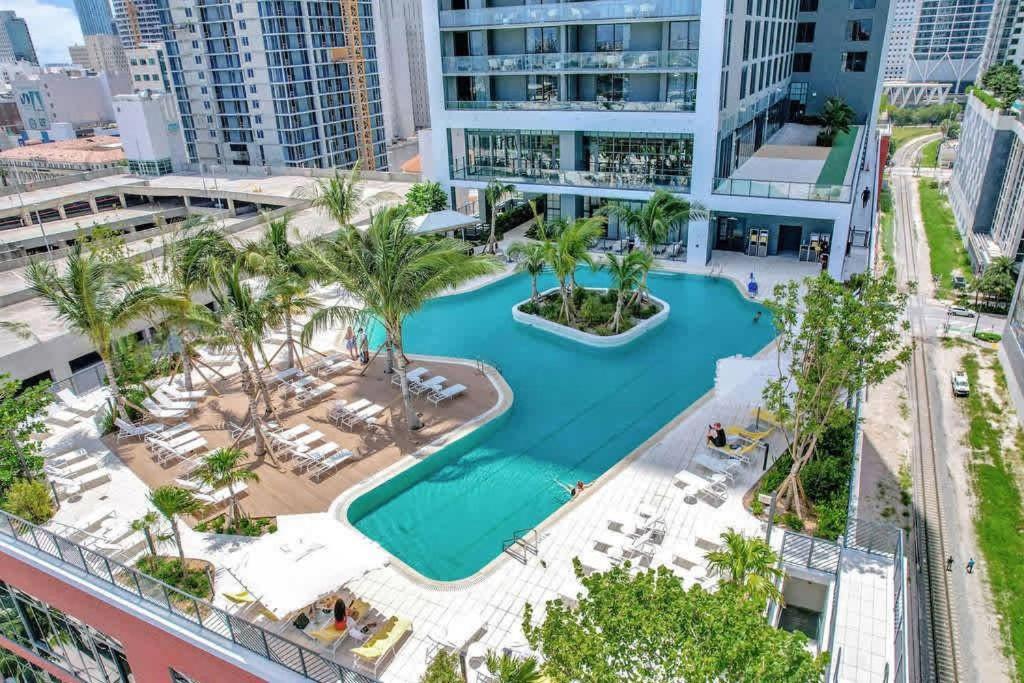1br - Pool & Gym * Miami