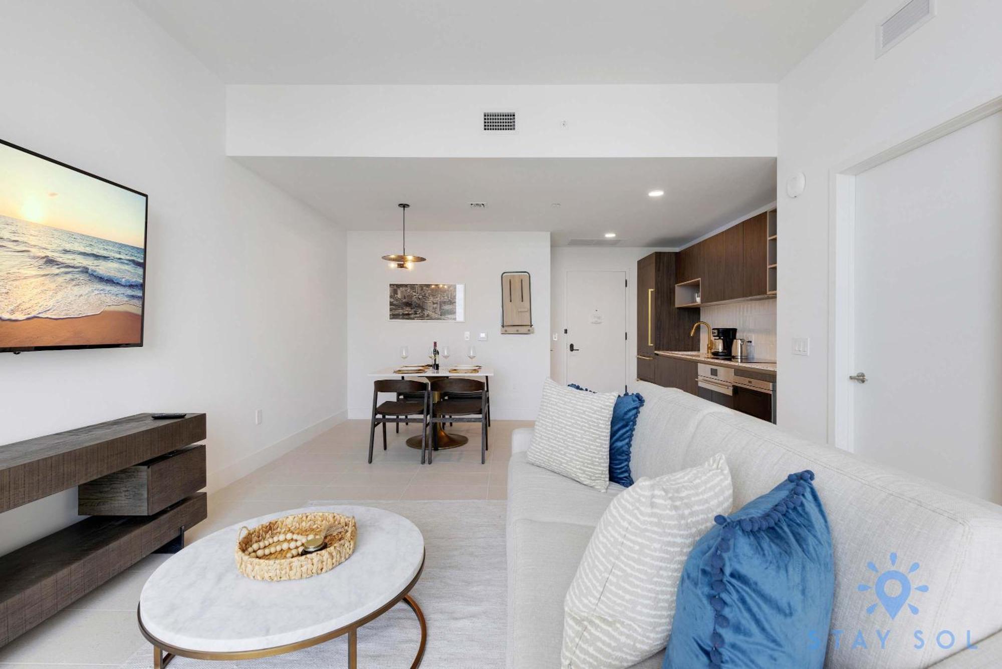 1br - Pool & Gym