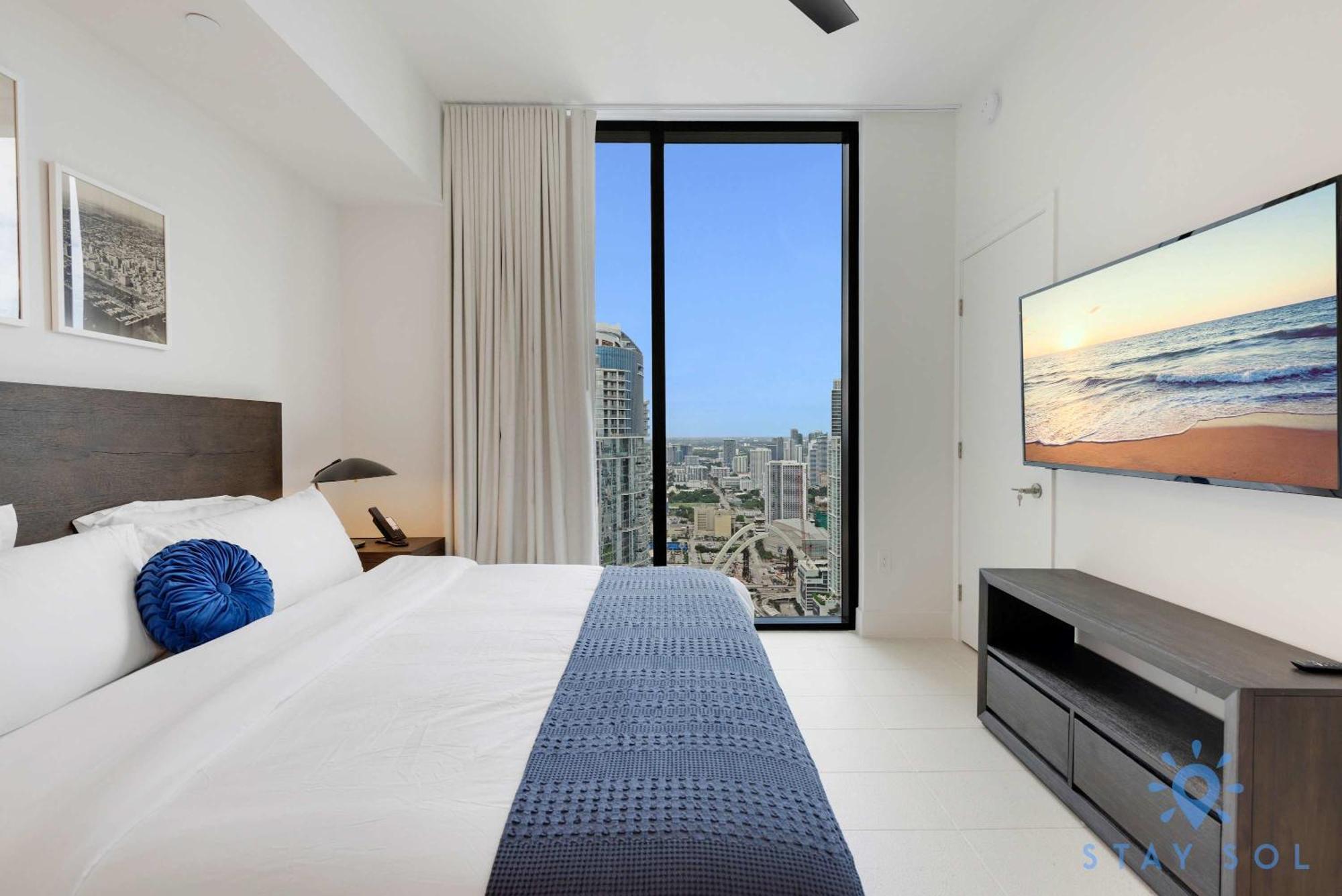 1br - Pool & Gym Apartment