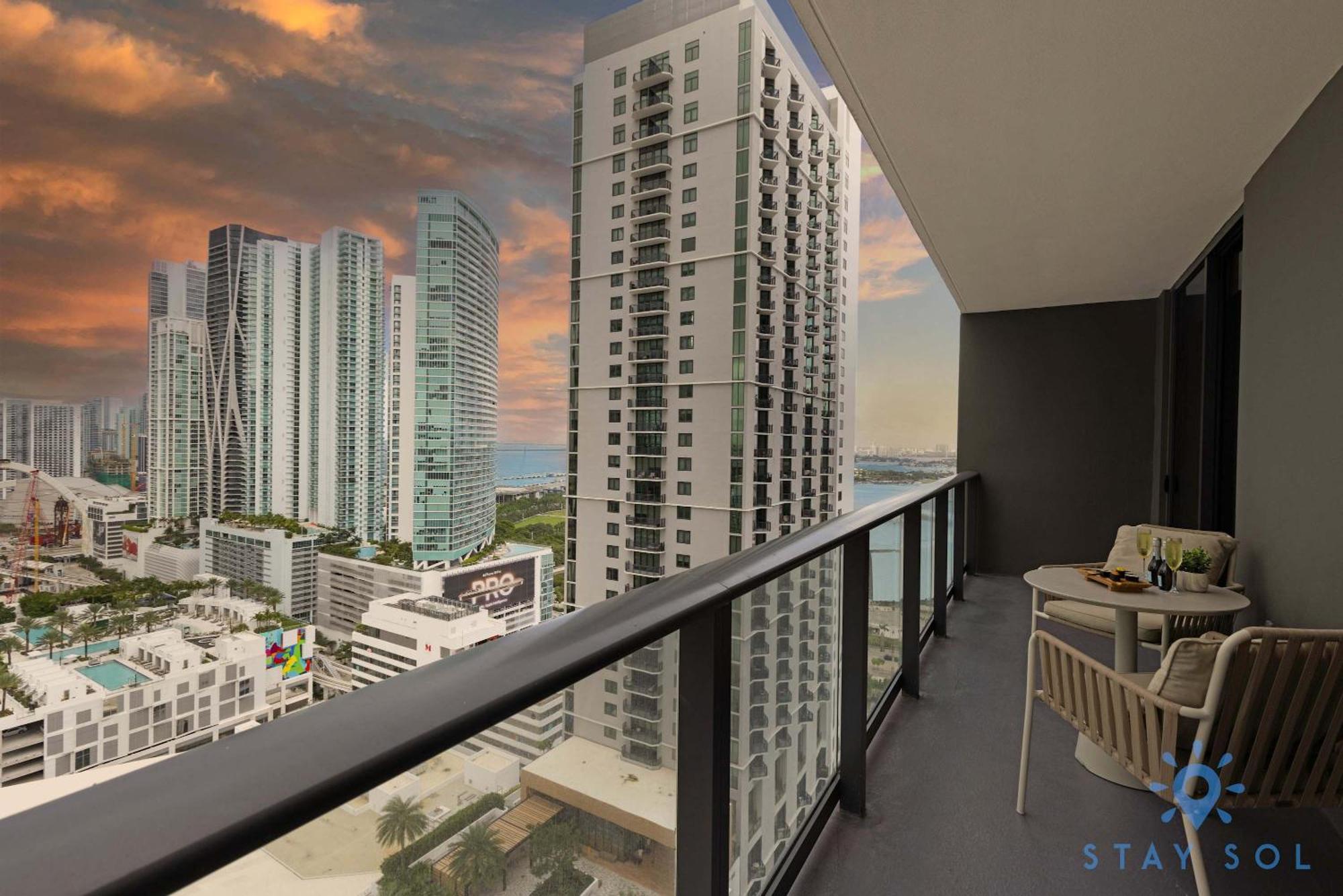 Modern Stylish 2br-2bth Apartment Miami