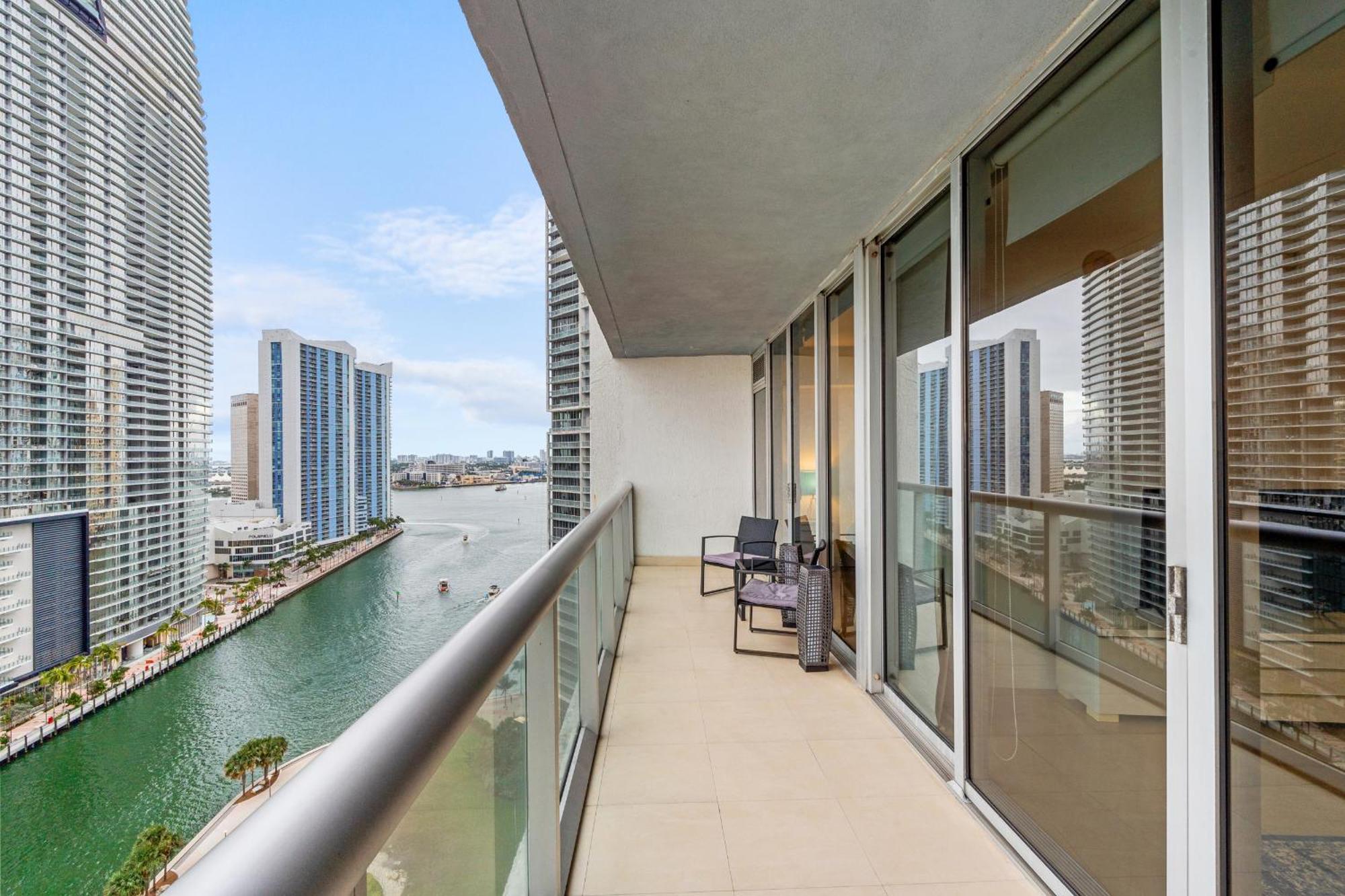 Upscale #2003 In The Heart Of Brickell *