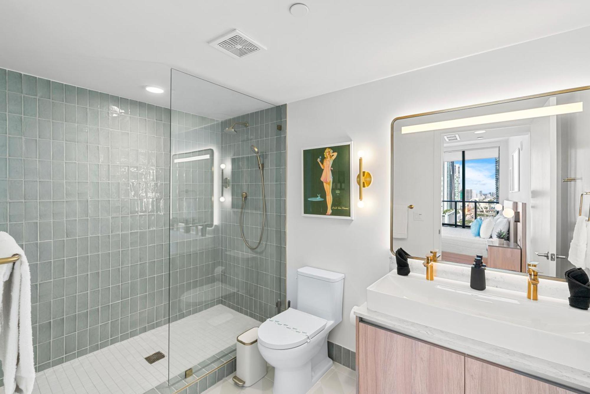 Apartment New 26th Floor Amazing View 2br-2ba