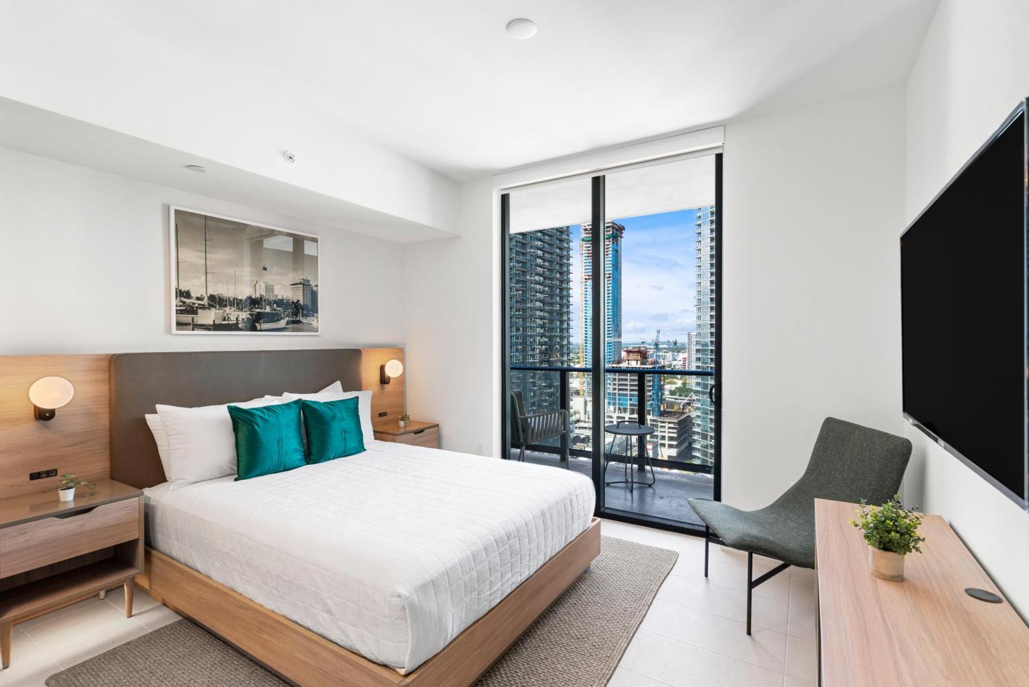 New 26th Floor Amazing View 2br-2ba *