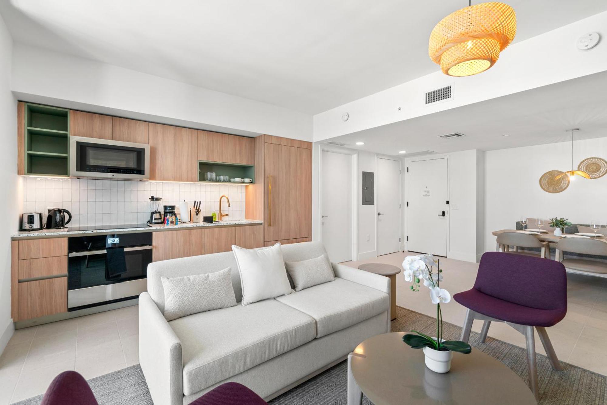 New 26th Floor Amazing View 2br-2ba Apartment *
