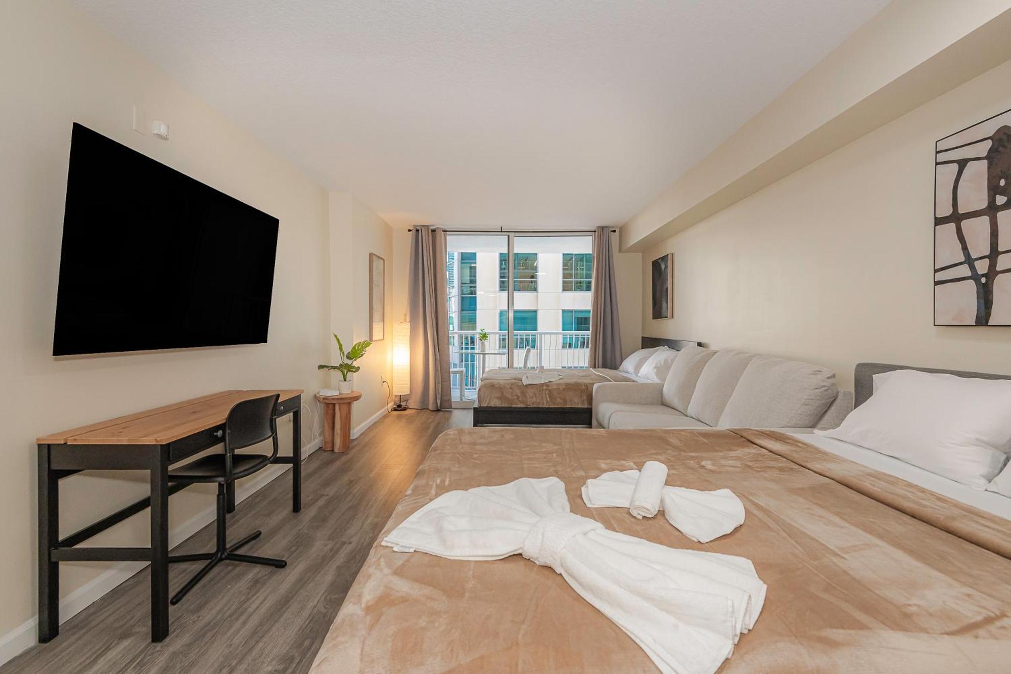 Cozy Brickell