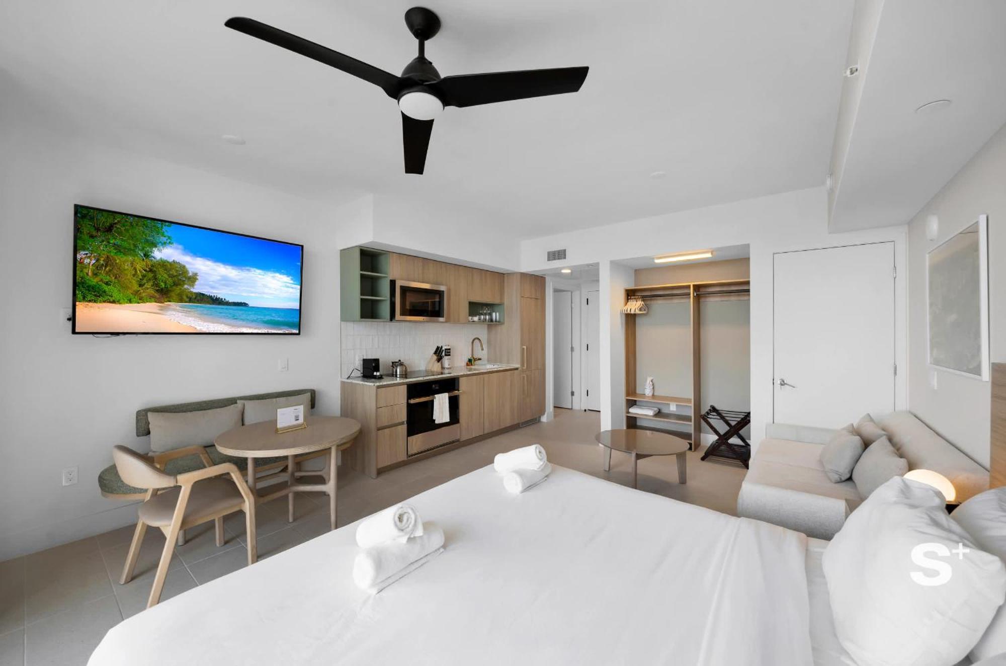 Sky High Sleek In The Heart Of The * Miami