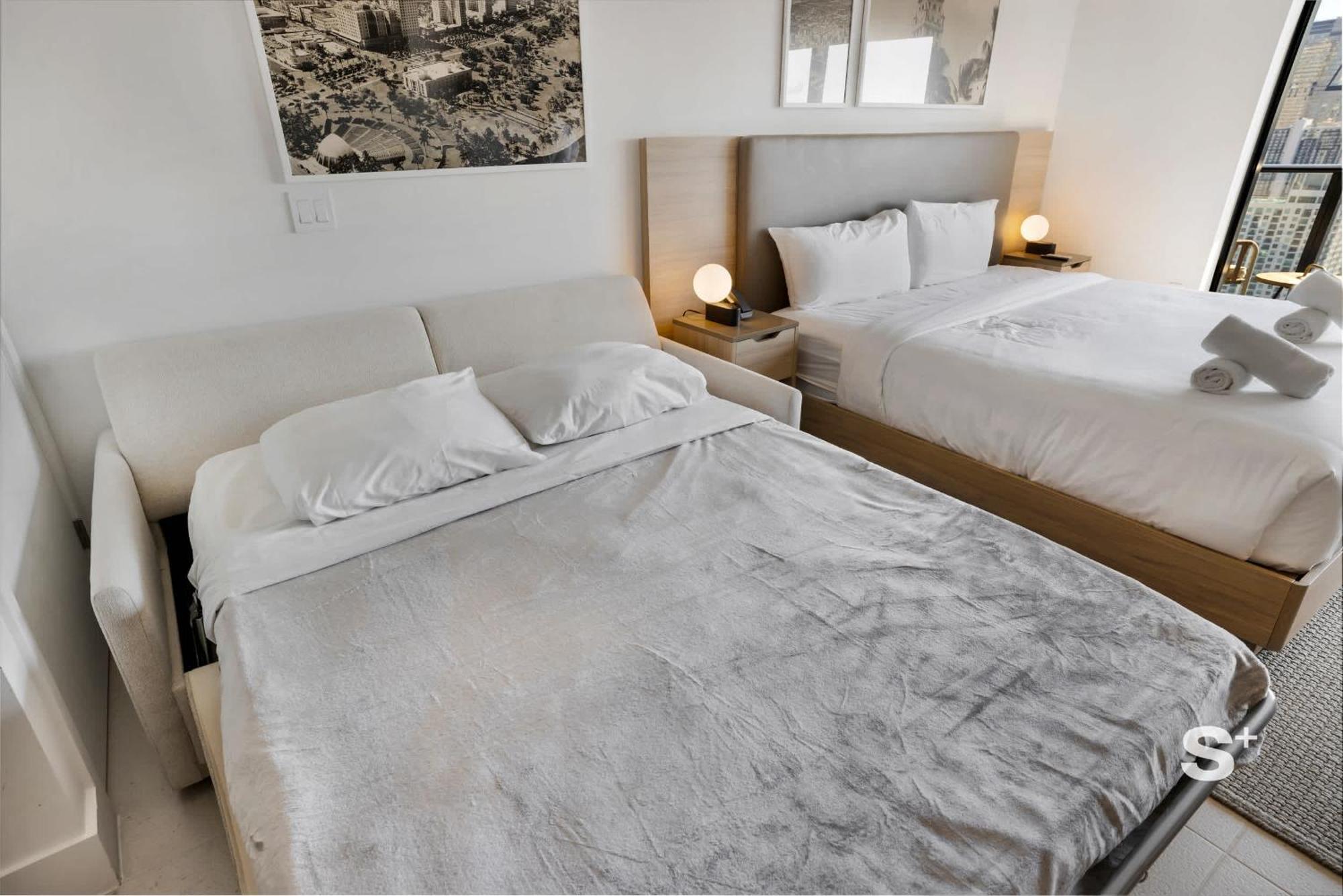 Apartment Sky High Sleek In The Heart Of The