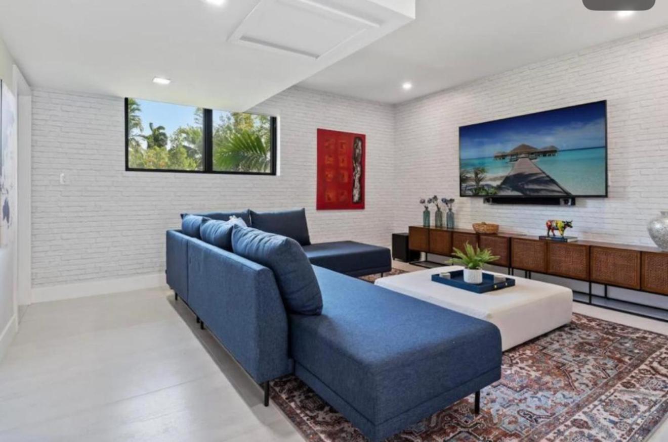 Peacefull House With Pool Holiday home Miami