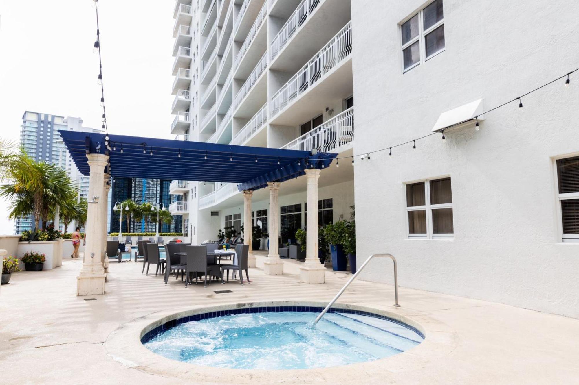Cozy Brickell Apartment Miami