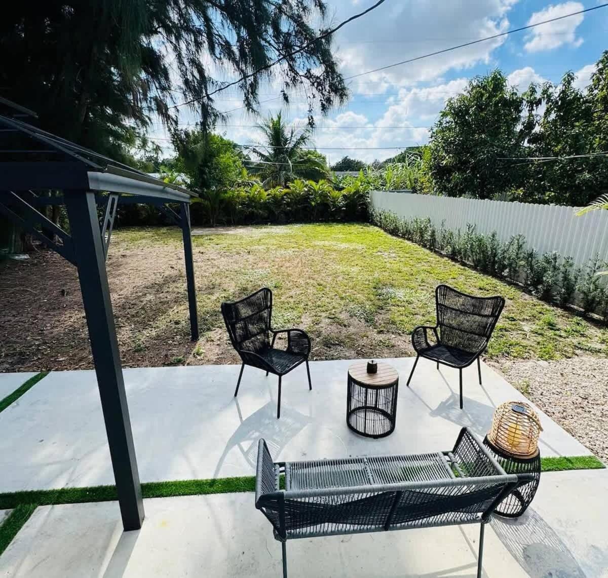 Oasis Near International Miami