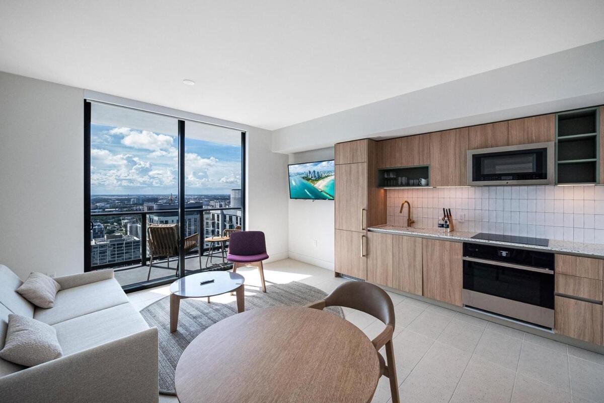 Splendid 1 Bed - Amazing Views Apartment