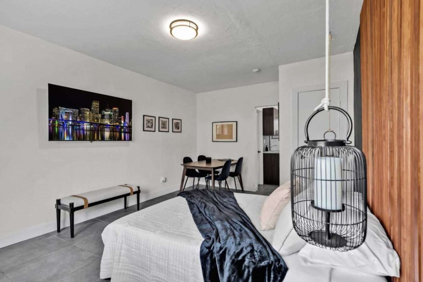 Modern In North Apartment Miami