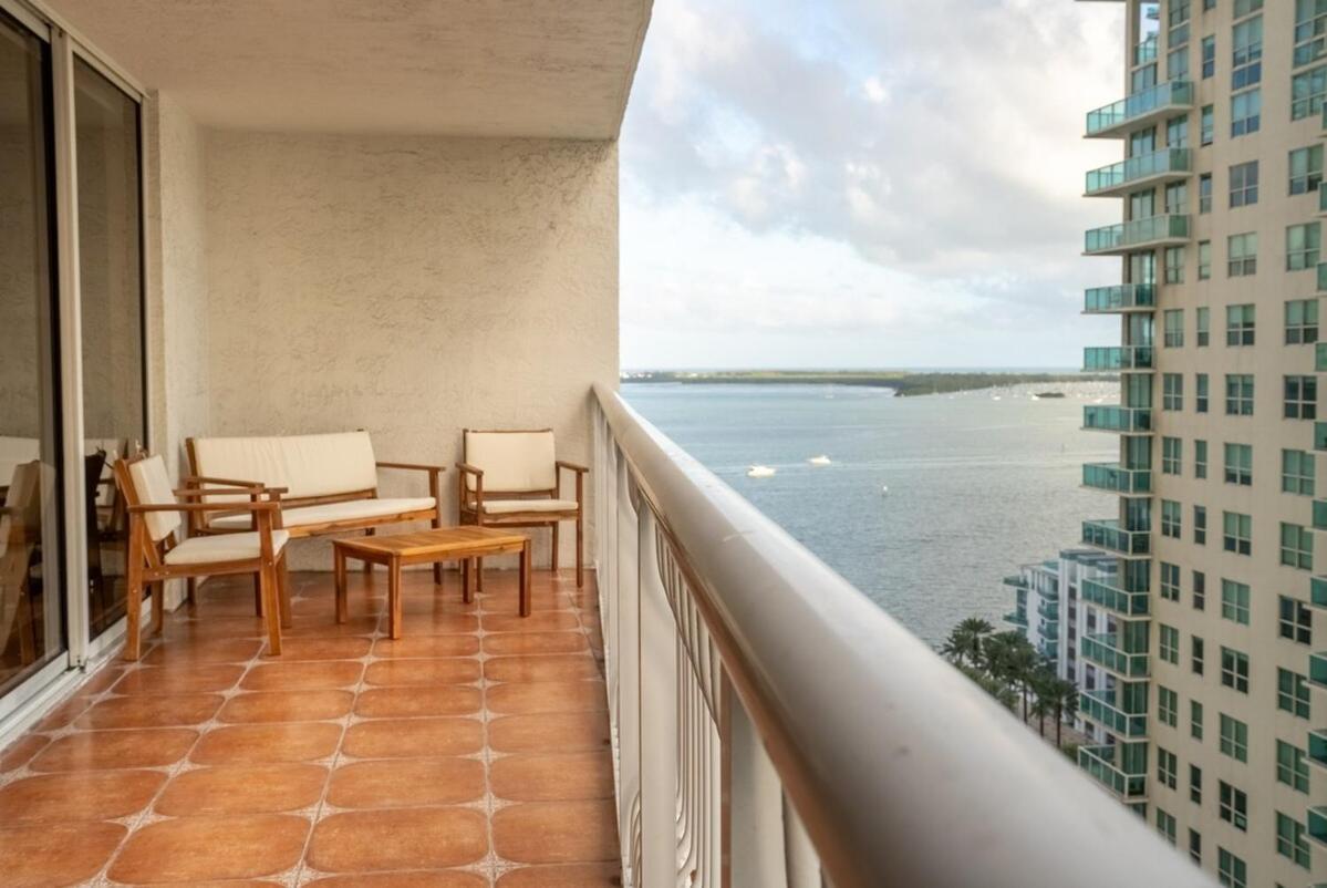 Relax And Stunning View 20th Floor Views *