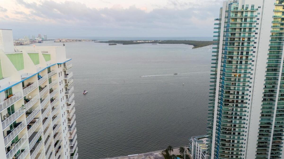 Relax And Stunning View 20th Floor Views *