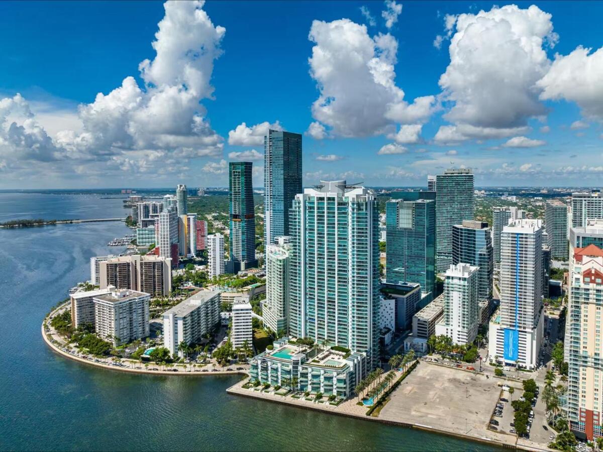 Relax And Stunning View 20th Floor Views Apartment *