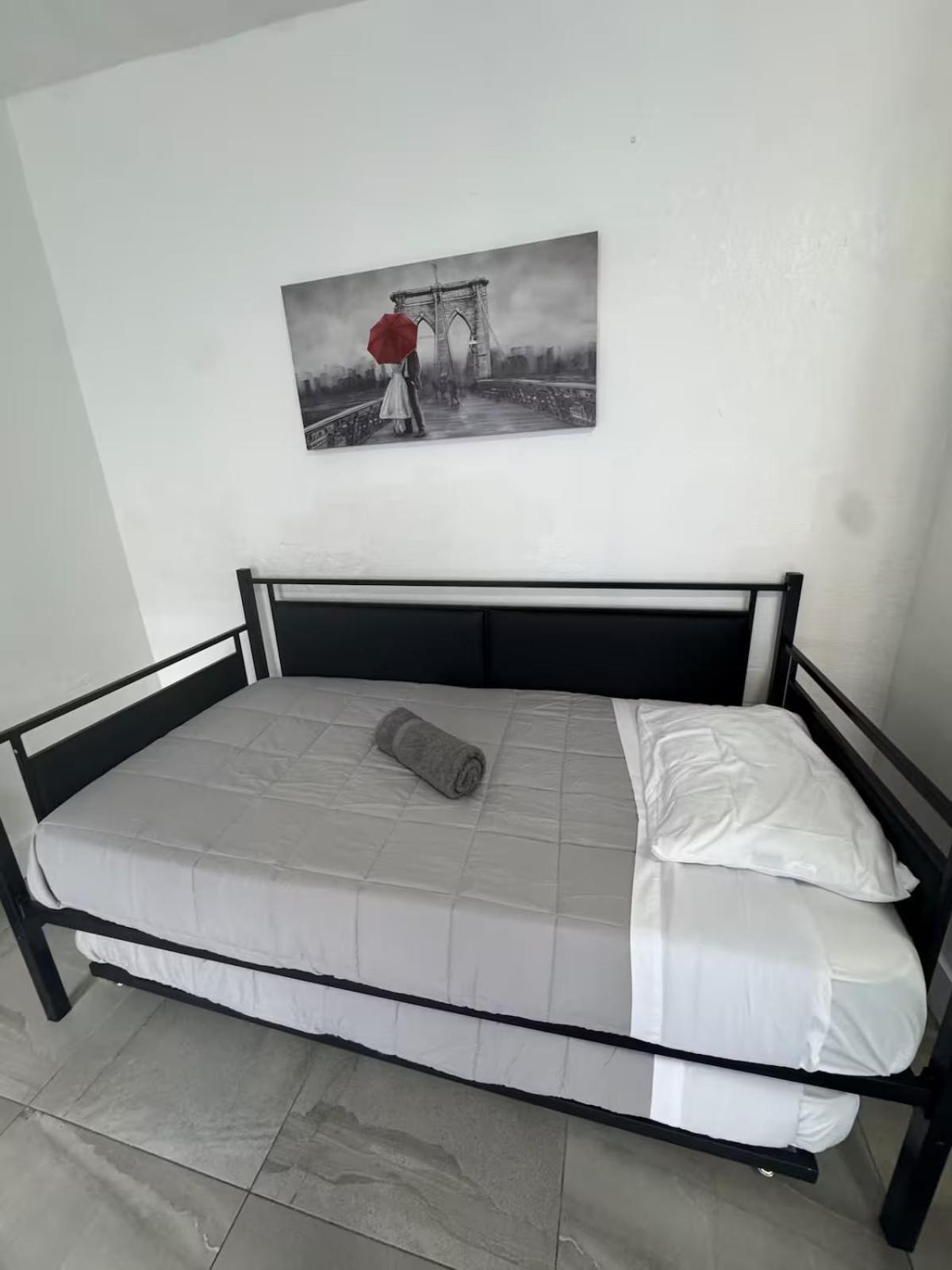 2bed In The Heart Of Apartment
