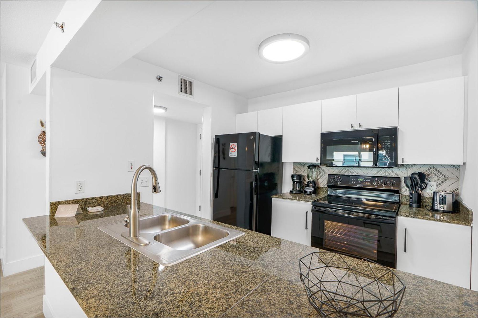 Stylish And Minimalist W Highlights Amenities!