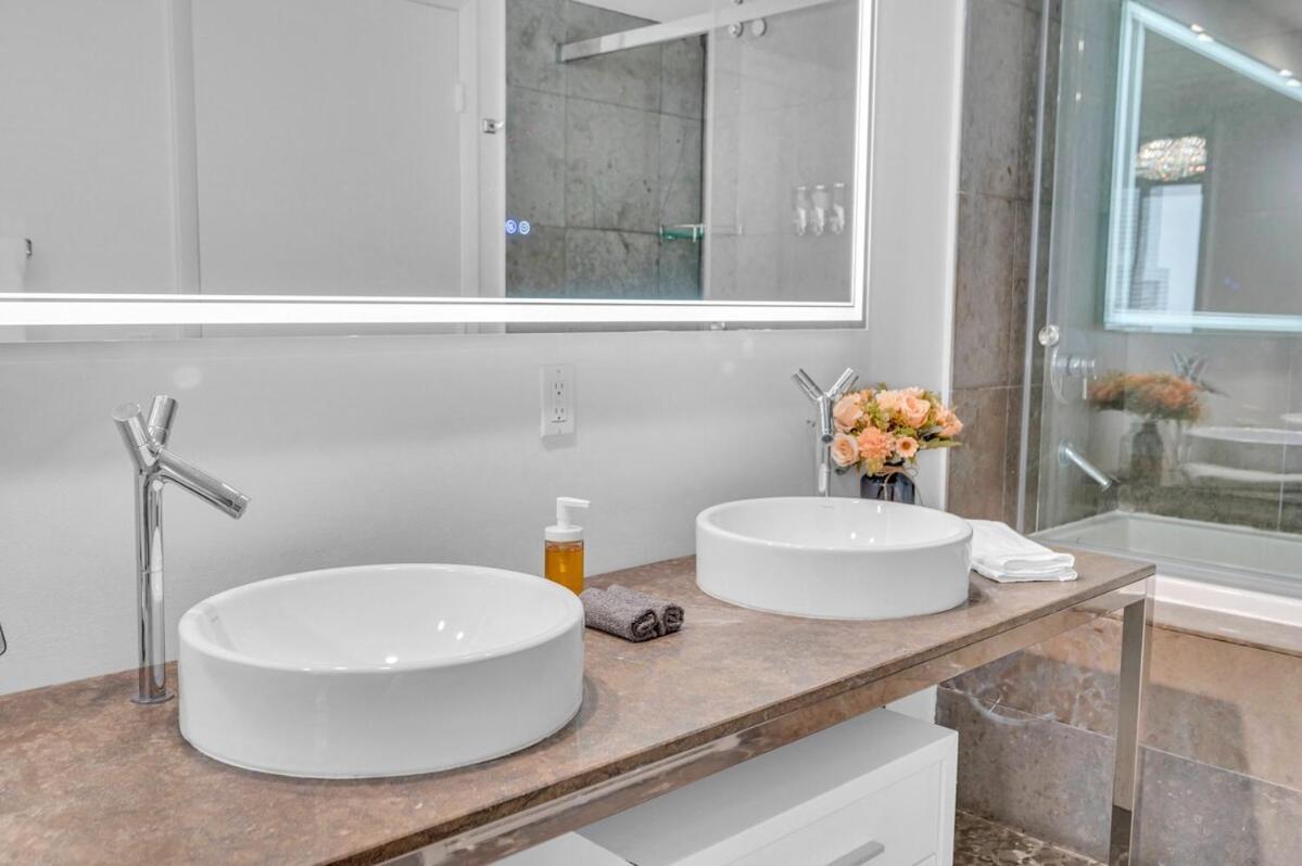 Icon Brickell 32nd Fl With Bay & Views 5 Star Access Apartment