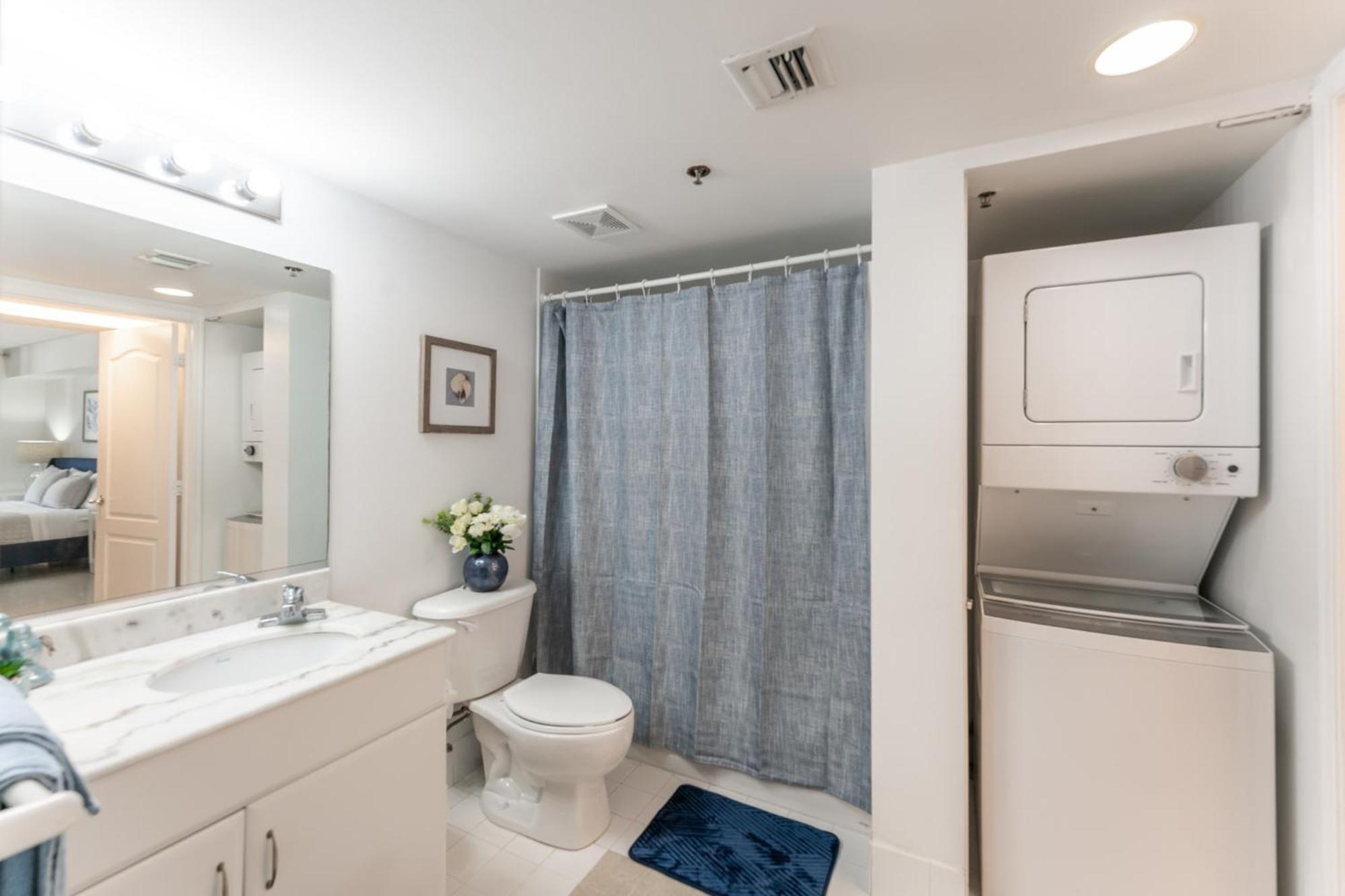 Lux Brickell Bay Views & Prime Location Aparthotel