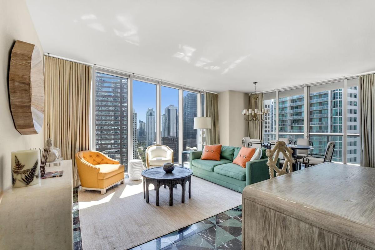 Stunning At Icon With Bay Views-pool-gym-spa