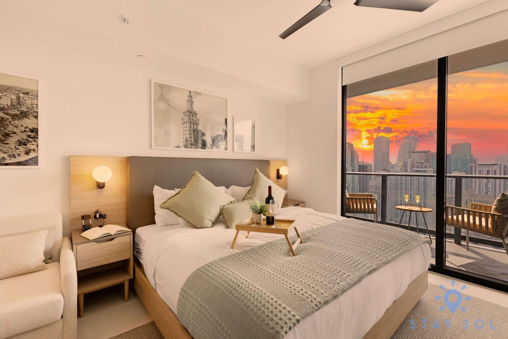 Stylish - Amazing Amenities & Pool